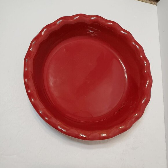 Emile Henry France Cranberry Red Pie Plate, Ceramic Crimped Edge Baking Dish - Picture 3 of 9